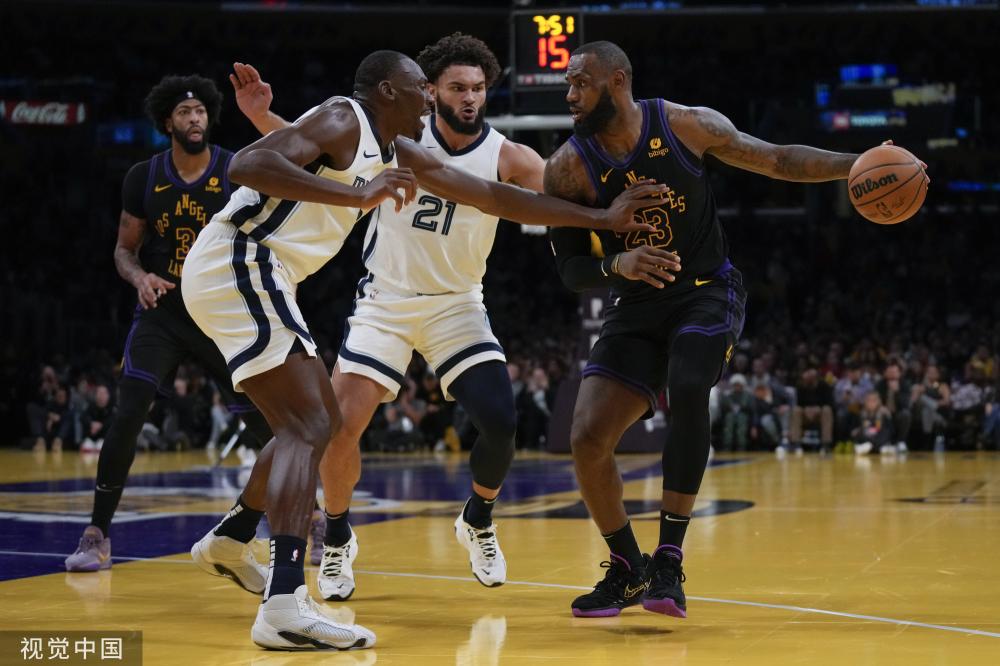 初表现低迷 初表现低迷