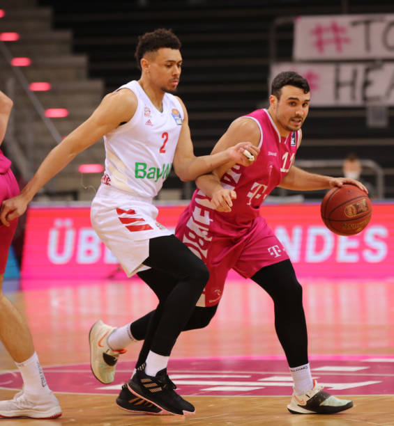 场和锋线的 场和锋线的